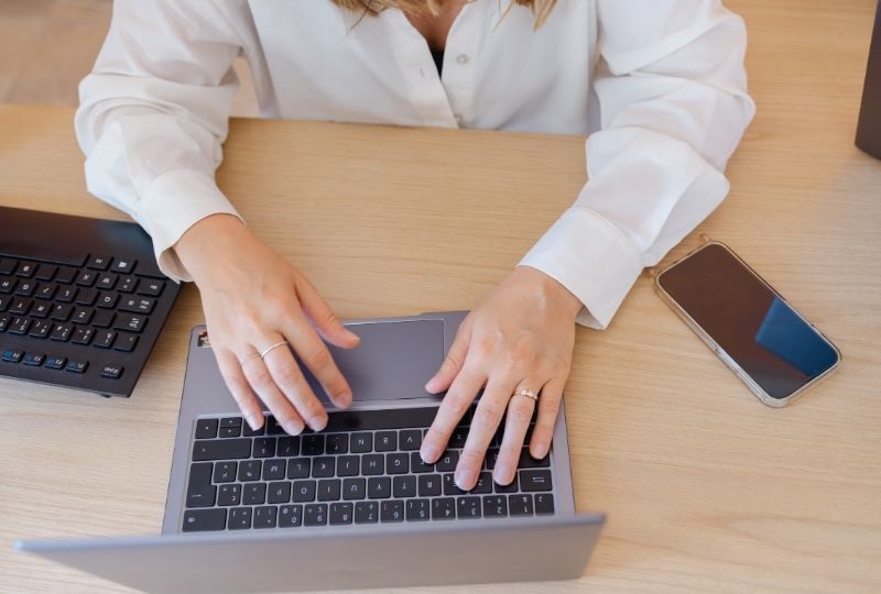 Création de site web en Drôme provençale : ce qu&rsquo;il faut savoir avant de se lancer